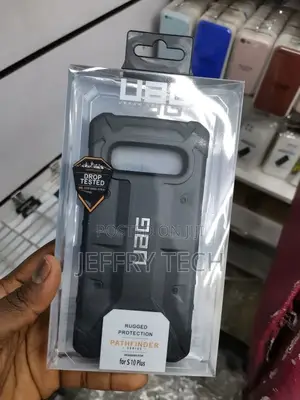 Samsung Galaxy S10 Plus UAG Pathfinder Case