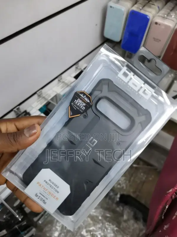 Samsung Galaxy S10 Plus UAG Pathfinder Case