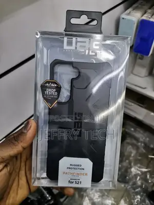 Urban Armor Gear Pathfinder Case for Samsung Galaxy S21