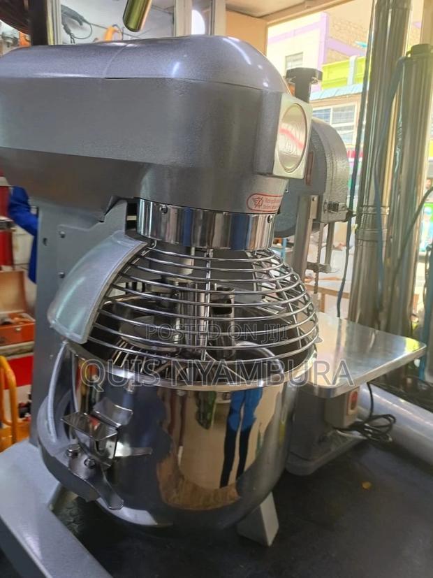 Dough Mixer/Food Mixer 30L - thumbnail 3