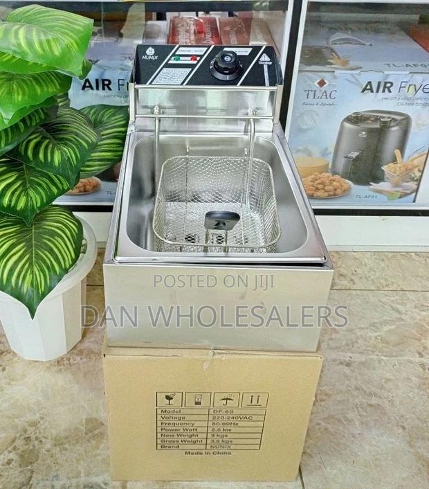 Single Nunix Deep Fryers 6 Litres - main view