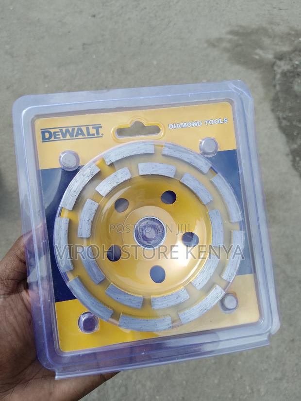 Dewalt Terrazzo Disk 7" Diamond Disk - thumbnail 2