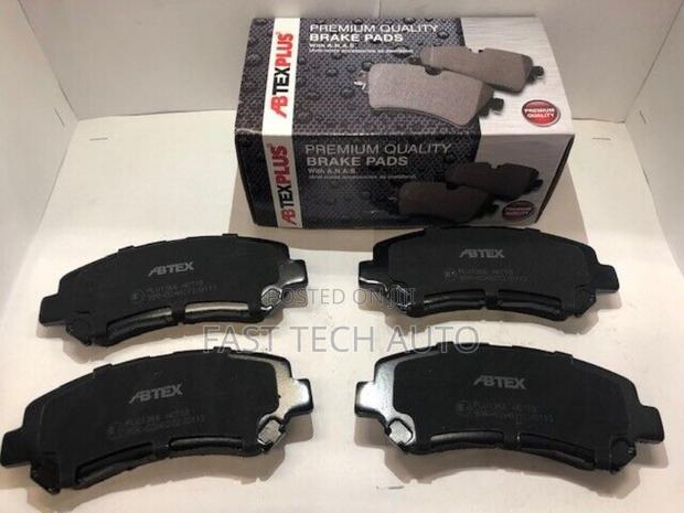 Nissan X-Trail T30 Rear Genuine Brake Pads