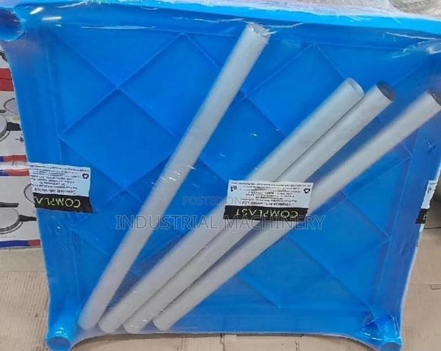 Plastic Table - High Quality - thumbnail 3