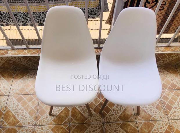 Aemes Chair Aemes Chair
