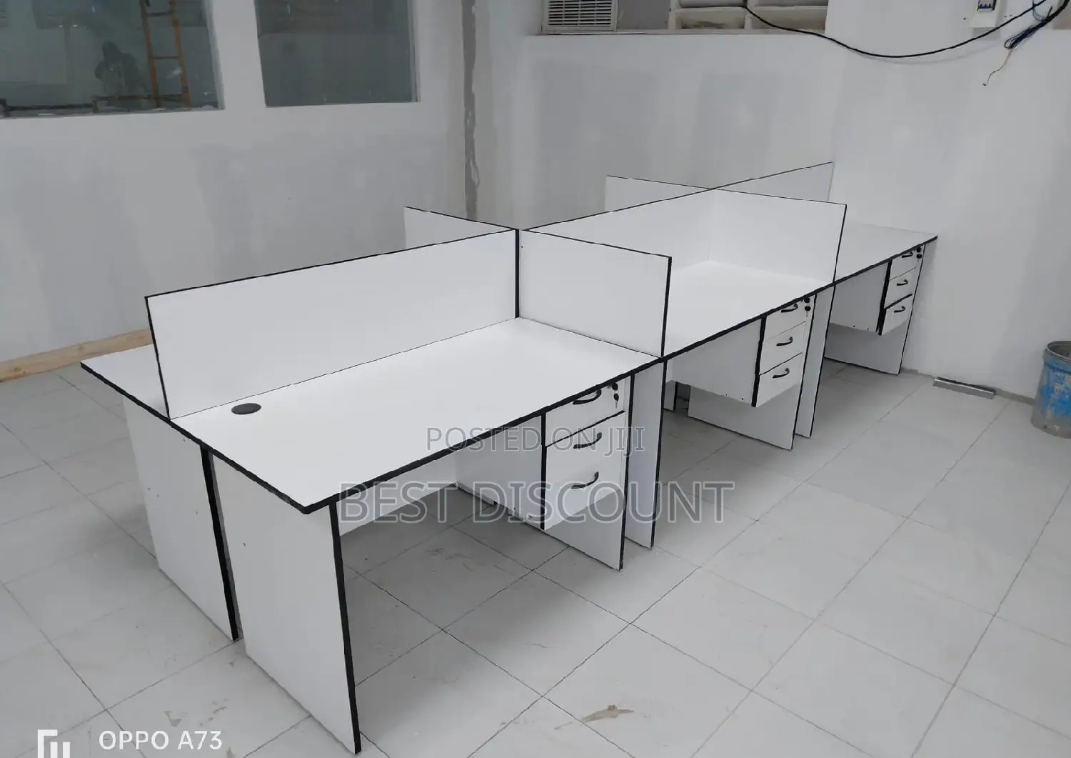 Working Station