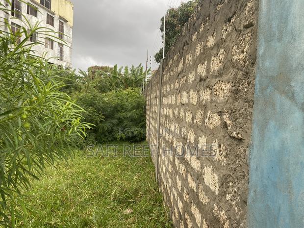 Bamburi JCC Prime Plot for Sale 50 by 100 - thumbnail 4