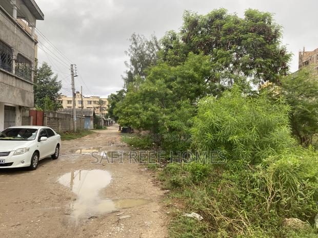 Bamburi JCC Prime Plot for Sale 50 by 100 - thumbnail 5