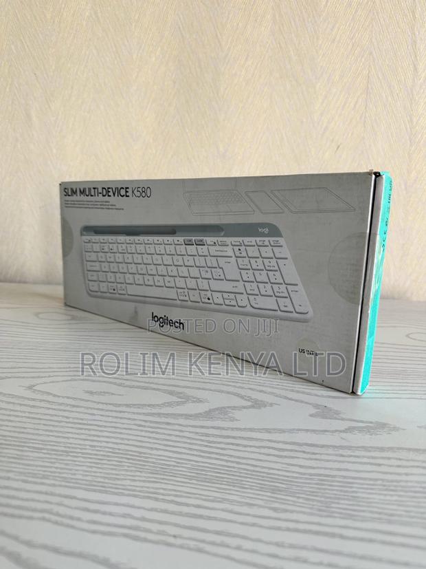 Logitech Slim Mult Device Keyboard - main view