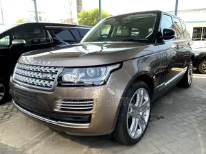 Land Rover Range Rover Vogue 2016 Gold