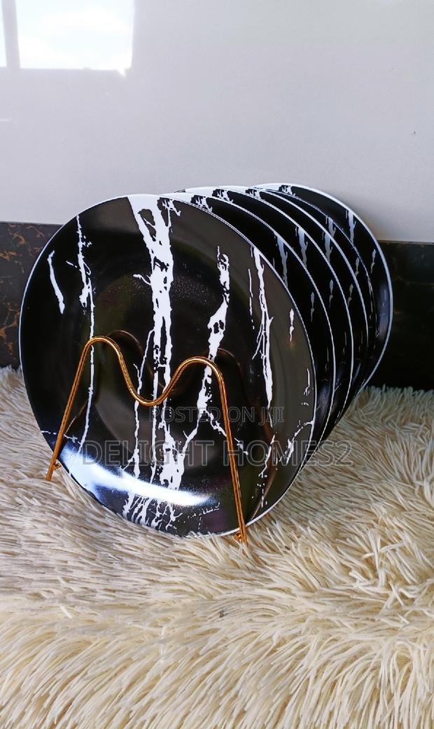 6 Pc. Ceramic Plates Black