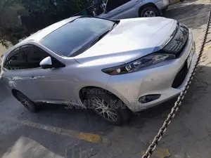 Toyota Harrier 2014 Silver