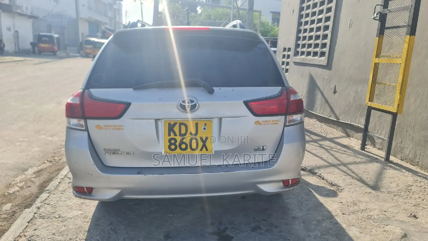 Toyota Corolla Fielder 2016 Silver