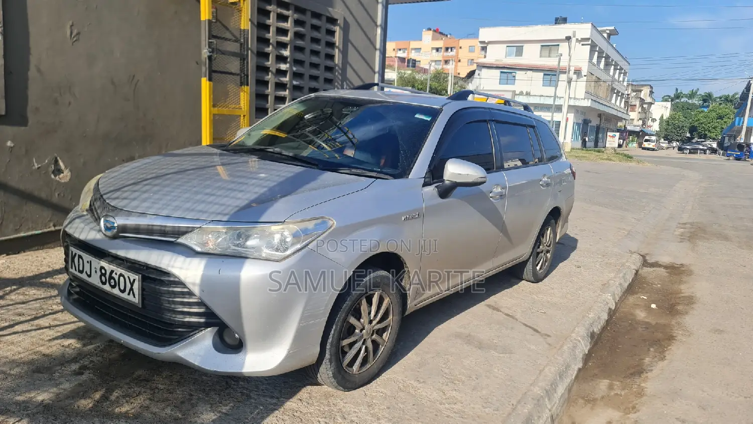Toyota Corolla Fielder 2016 Silver