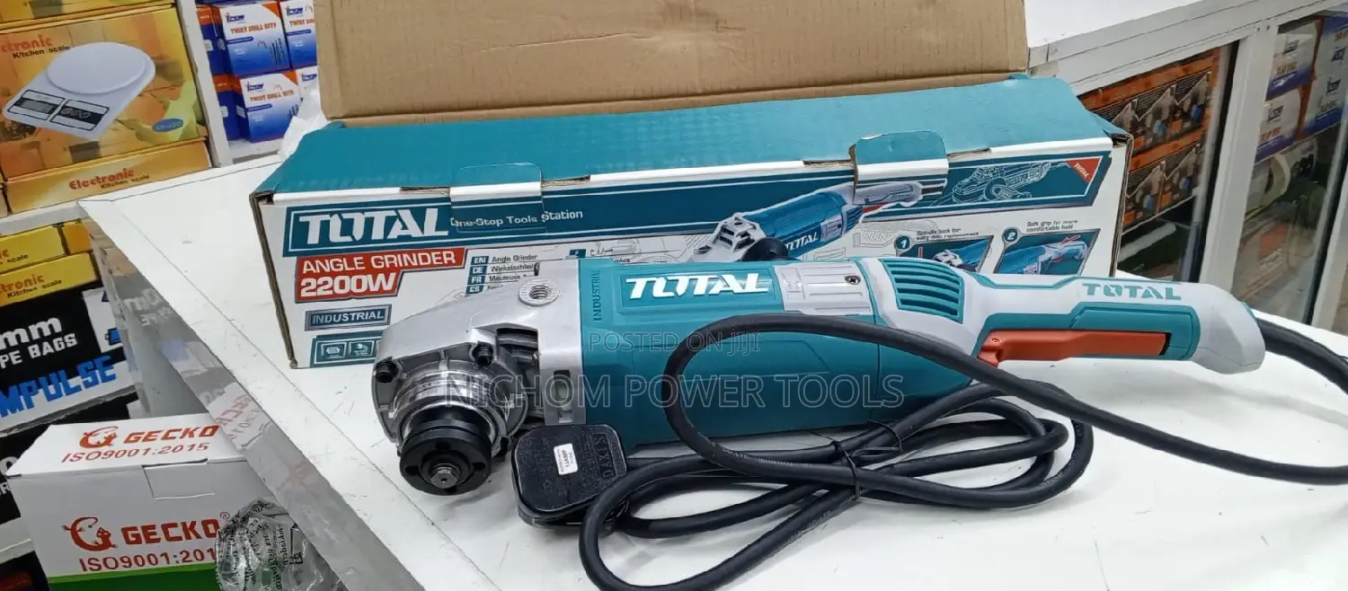 Total 2200w Angle Gringer