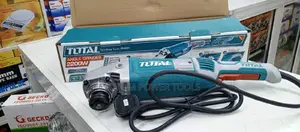 Total 2200w Angle Gringer