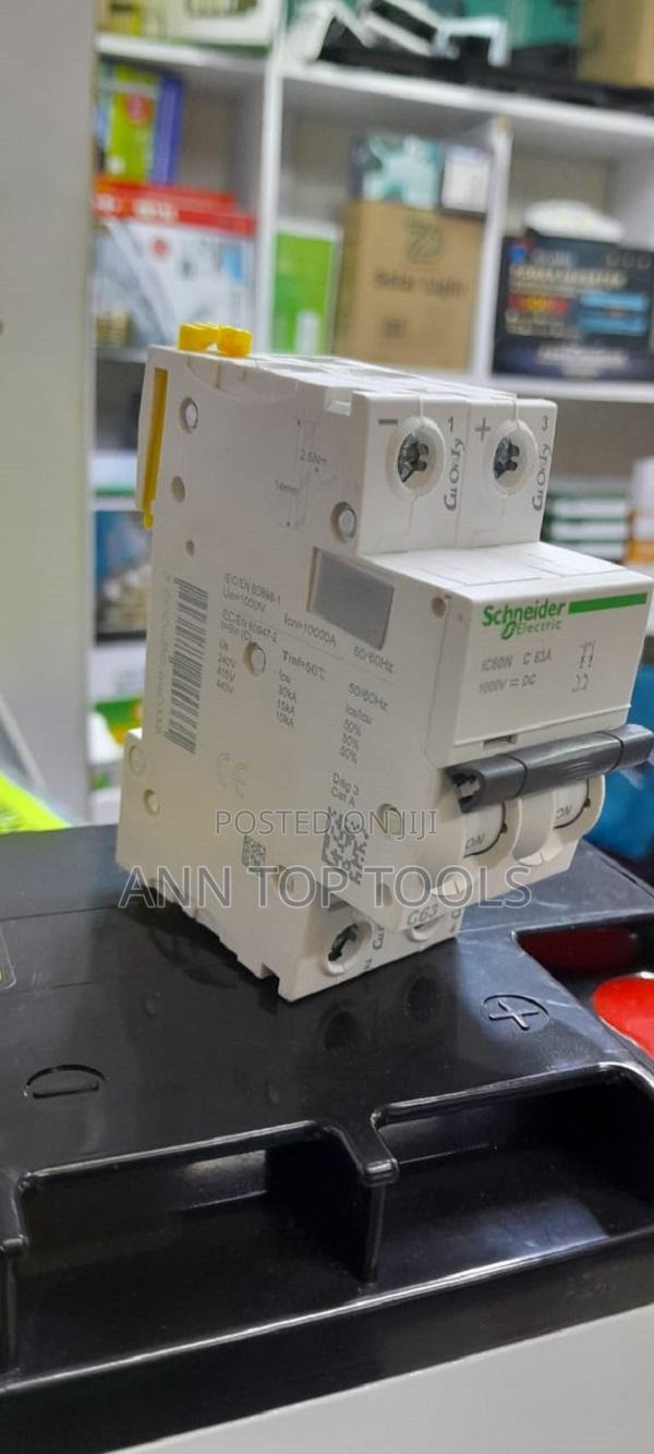 Schneider 1000v Dc Circuit Breaker 63amps - thumbnail 2