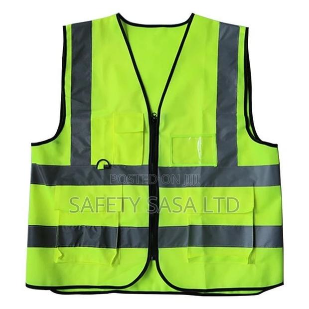 Executive Reflector Vest - thumbnail 3