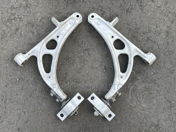 Subaru Legacy Arms