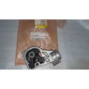 Subaru Legacy Engine Mount