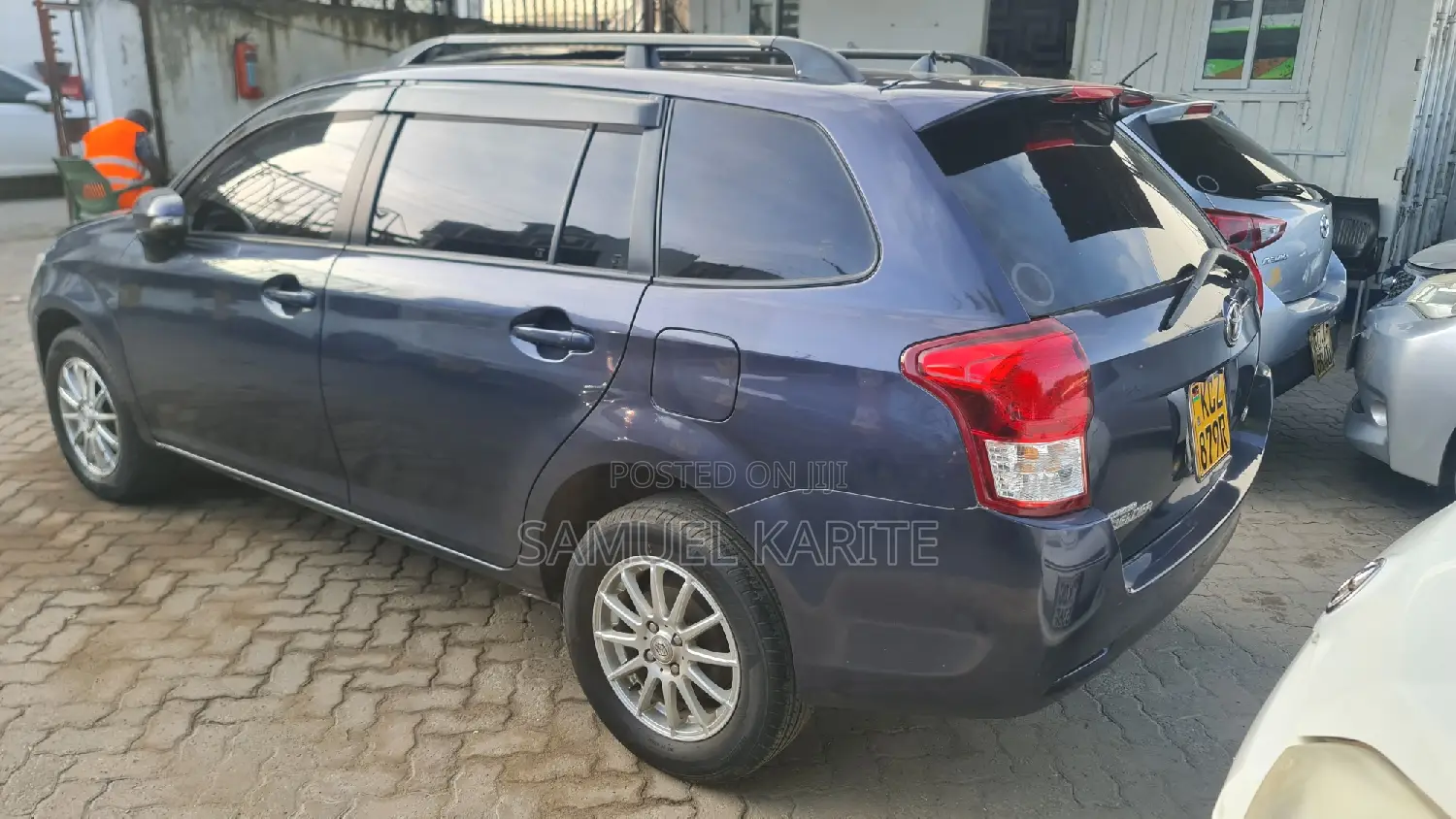 Toyota Corolla Fielder 2013 Blue