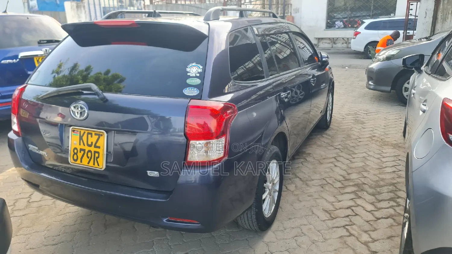 Toyota Corolla Fielder 2013 Blue