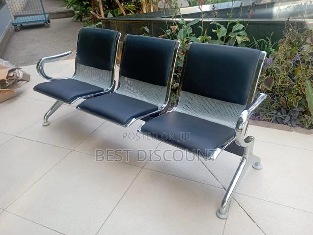 Visitors Chairs Visitors Chairs - main view