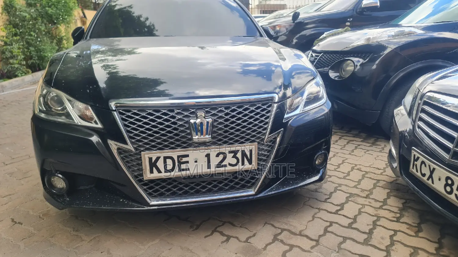 Toyota Crown 2014 Black