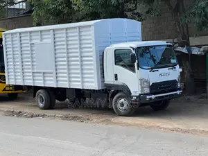 Isuzu FRR Truck 2026 White