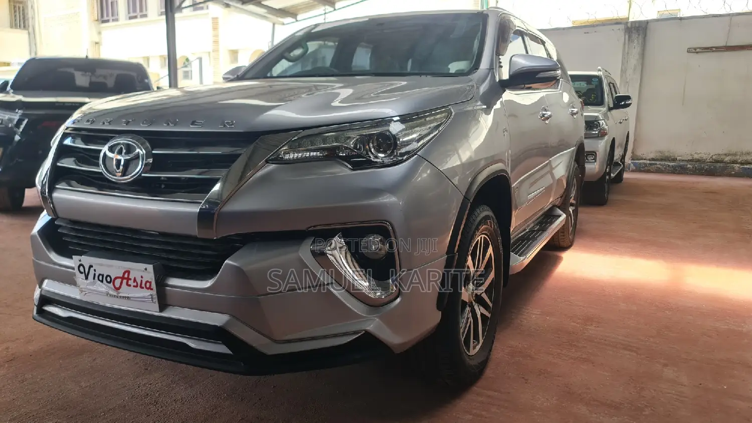 Toyota Fortuner 2017 Silver