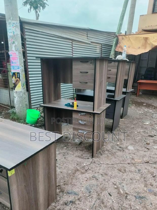 Office Desk Office Desk 1m - main view