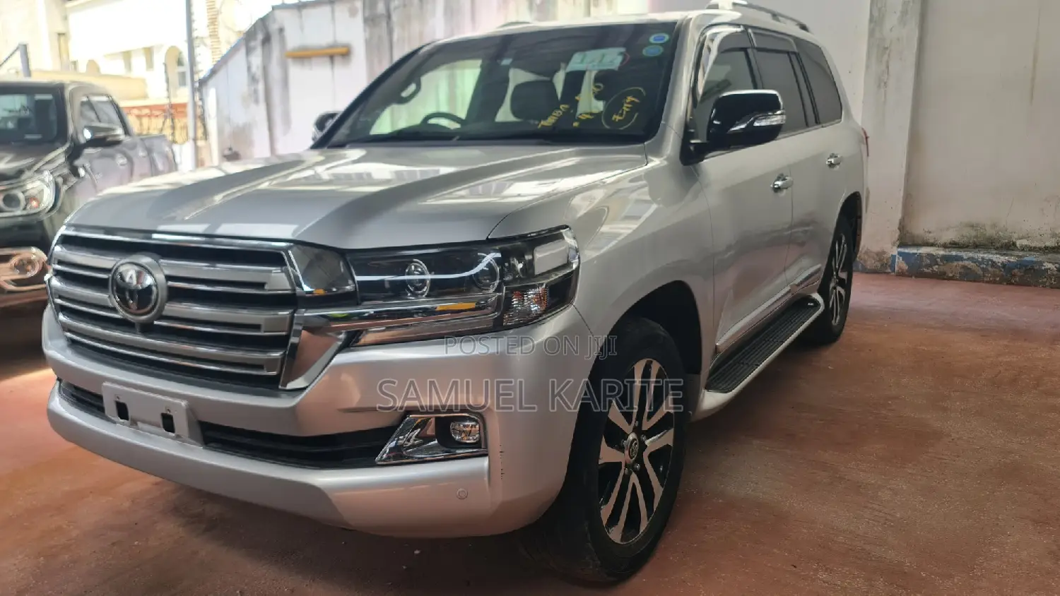 Toyota Land Cruiser 2017 Silver