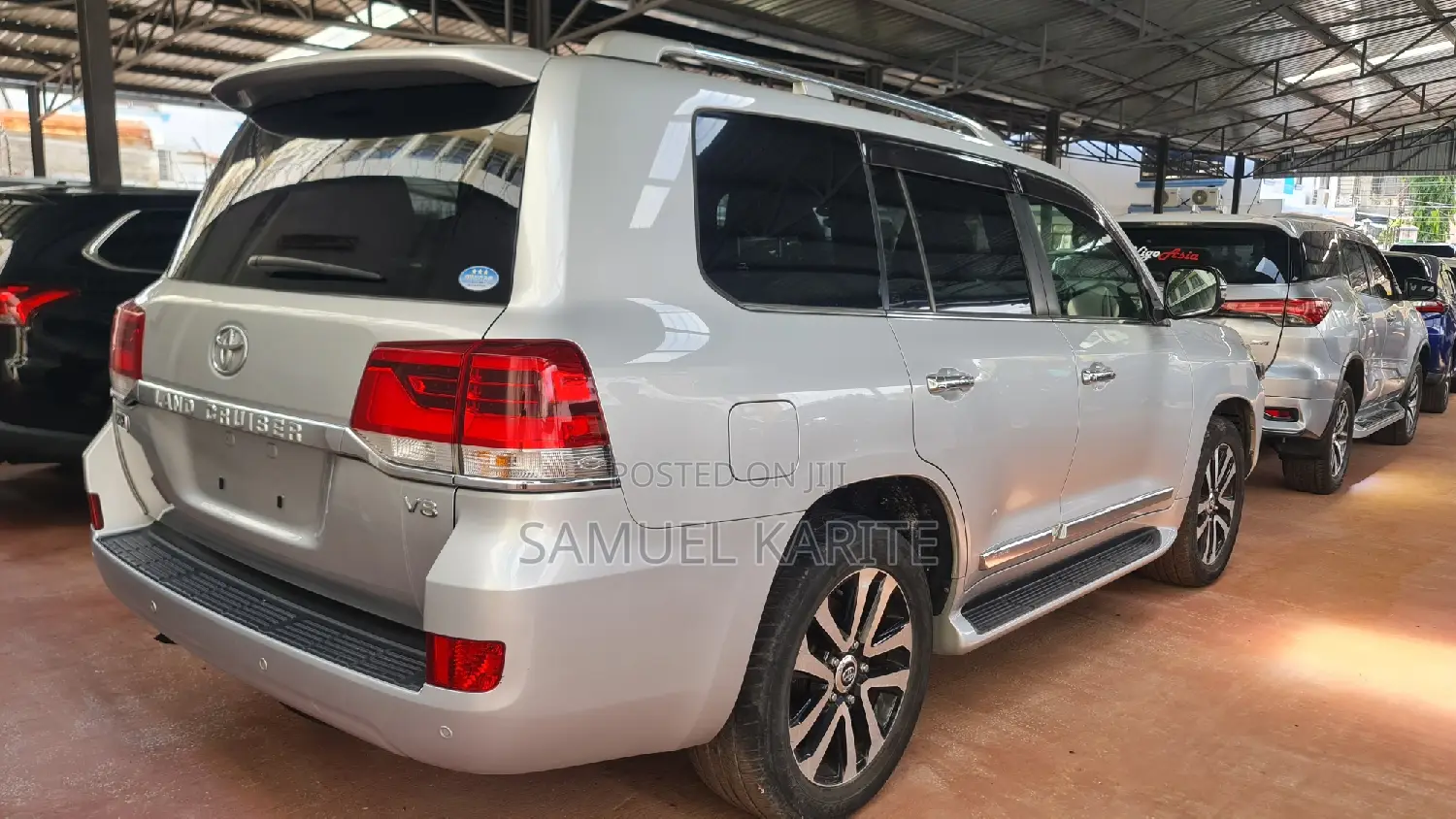 Toyota Land Cruiser 2017 Silver