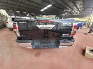 Toyota Hilux 2017 Black