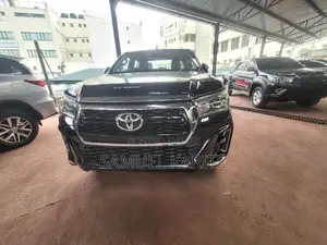Toyota Hilux 2017 Black