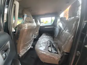 Toyota Hilux 2017 Black