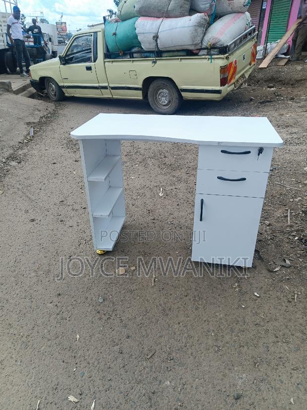 Manicure Table, With Shelves and Drawers . - main view