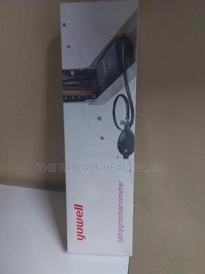 Mercurial Sphygmomanometer */* Mercurial Bp Machine - main view