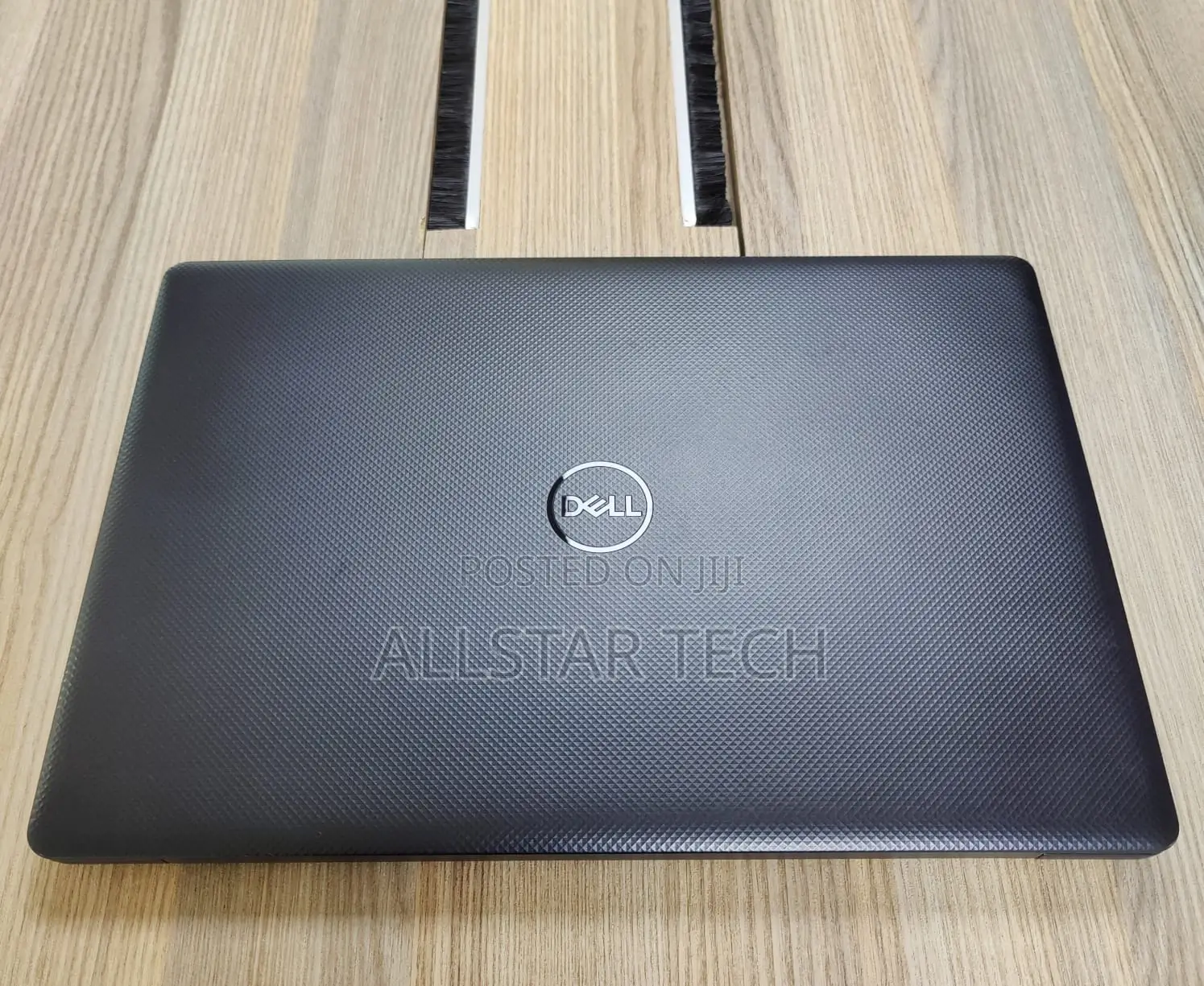 Laptop Dell Vostro 15 3000 8GB Intel Core I7 HDD+SSD 256GB