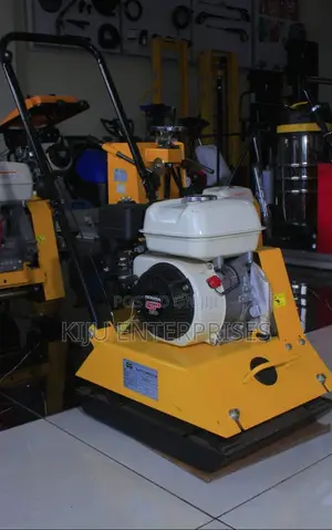 Plate Compactor Machine Honda Engine Available Now