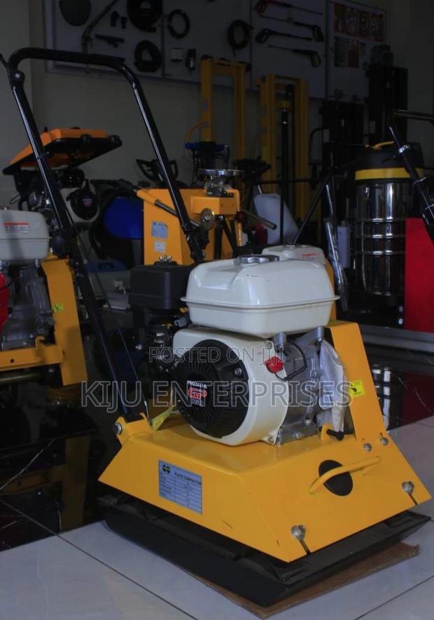 Plate Compactor Machine Honda Engine Available Now - thumbnail 4