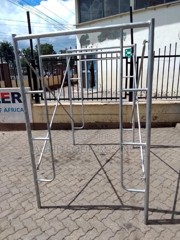 Construction Scaffolding Ladder. Aluminum - main view