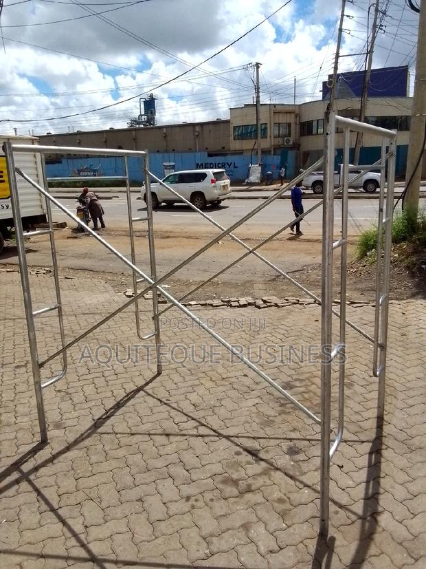 Scaffolding Ladder. Heavy Gauge