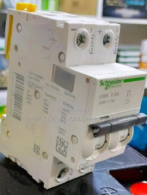 Schneider 1000v Dc Circuit Breaker 63amps - main view