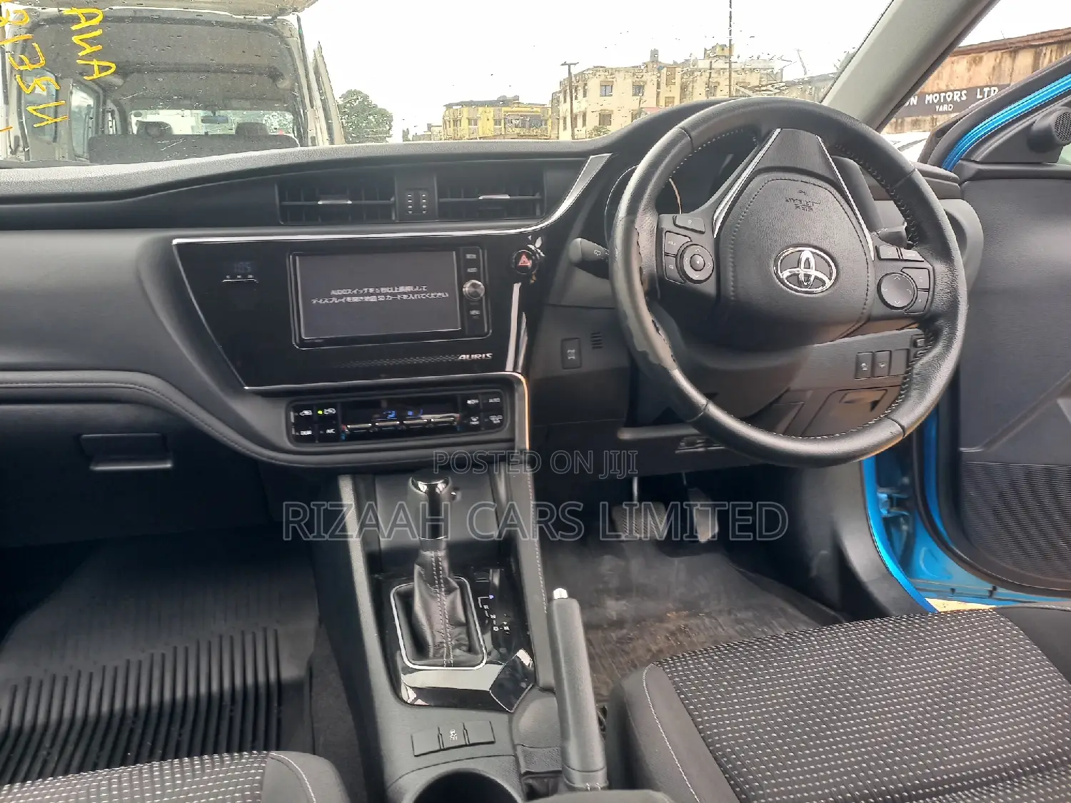 Toyota Auris 2017 Blue