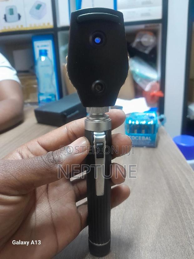 Opthalmoscope - main view