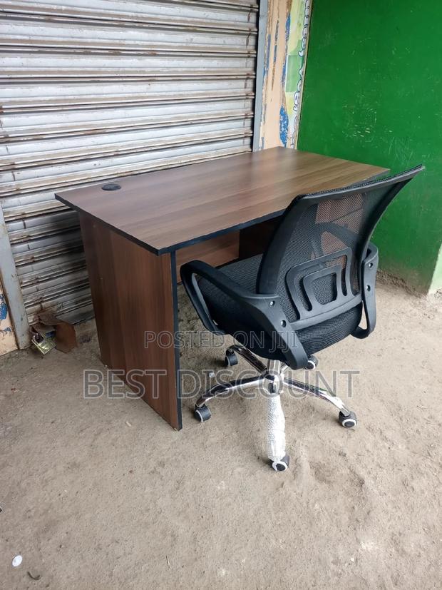Office Table With Chair - main view