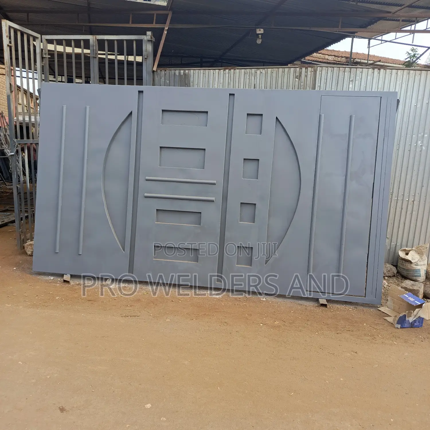 Sliding Gates System