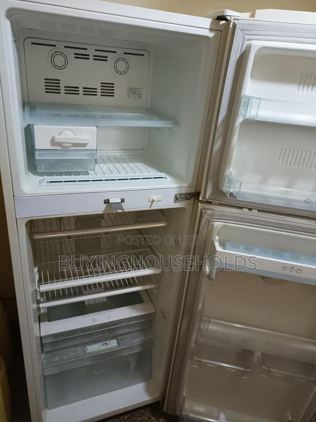 LG 250L No Frost Fridge - thumbnail 3