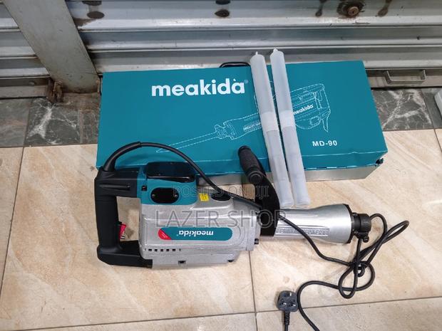 2200w Breaker Hammer - main view